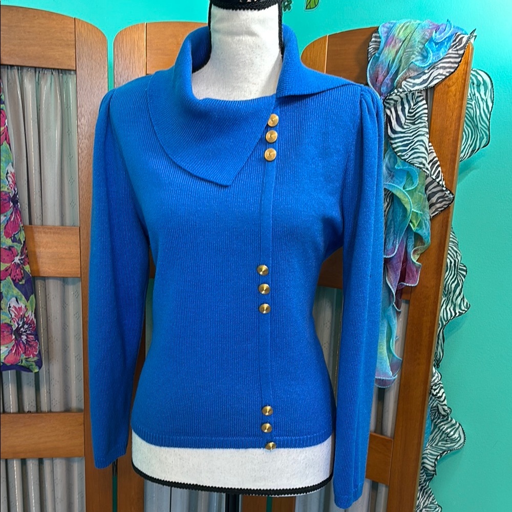 Vivanti Vintage Blue and Gold Cowl Neck Sweater with Fine Knit Texture
